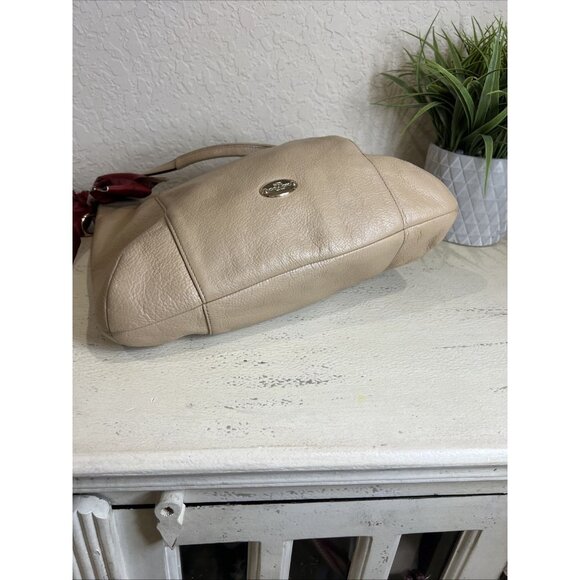 Coach Madison Isabelle Shoulder Bag Pebbled Leather Purse Cream Beige Tan - Picture 3 of 16